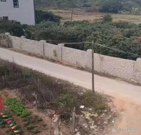 汕尾陆丰桥冲镇村霸占村民祖坟建房
